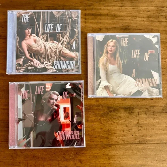 💿 Taylor Swift - TLOAS set of three CDs - Picture 1 of 5